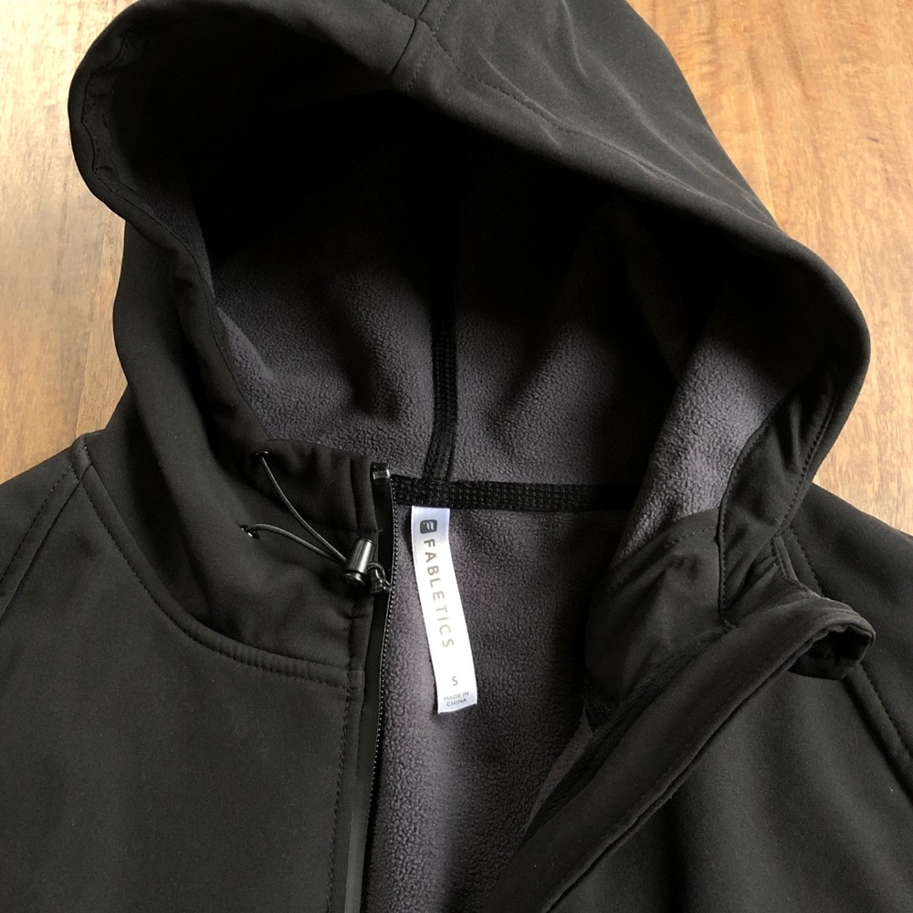 Fabletics waterproof jacket - Picture 3 of 6